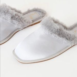 NWT Lulus Mycca Silver Satin Faux Fur Slides